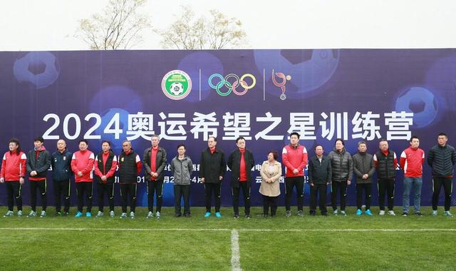 julia奶水涨喷在线播放